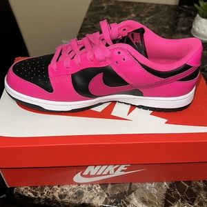 Women Nike Dunk Low
